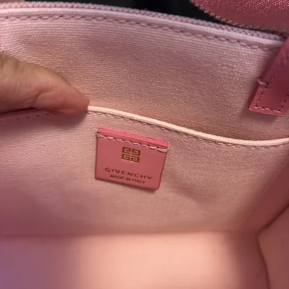 Givenchy Sling Authentic - Picture 9 of 15